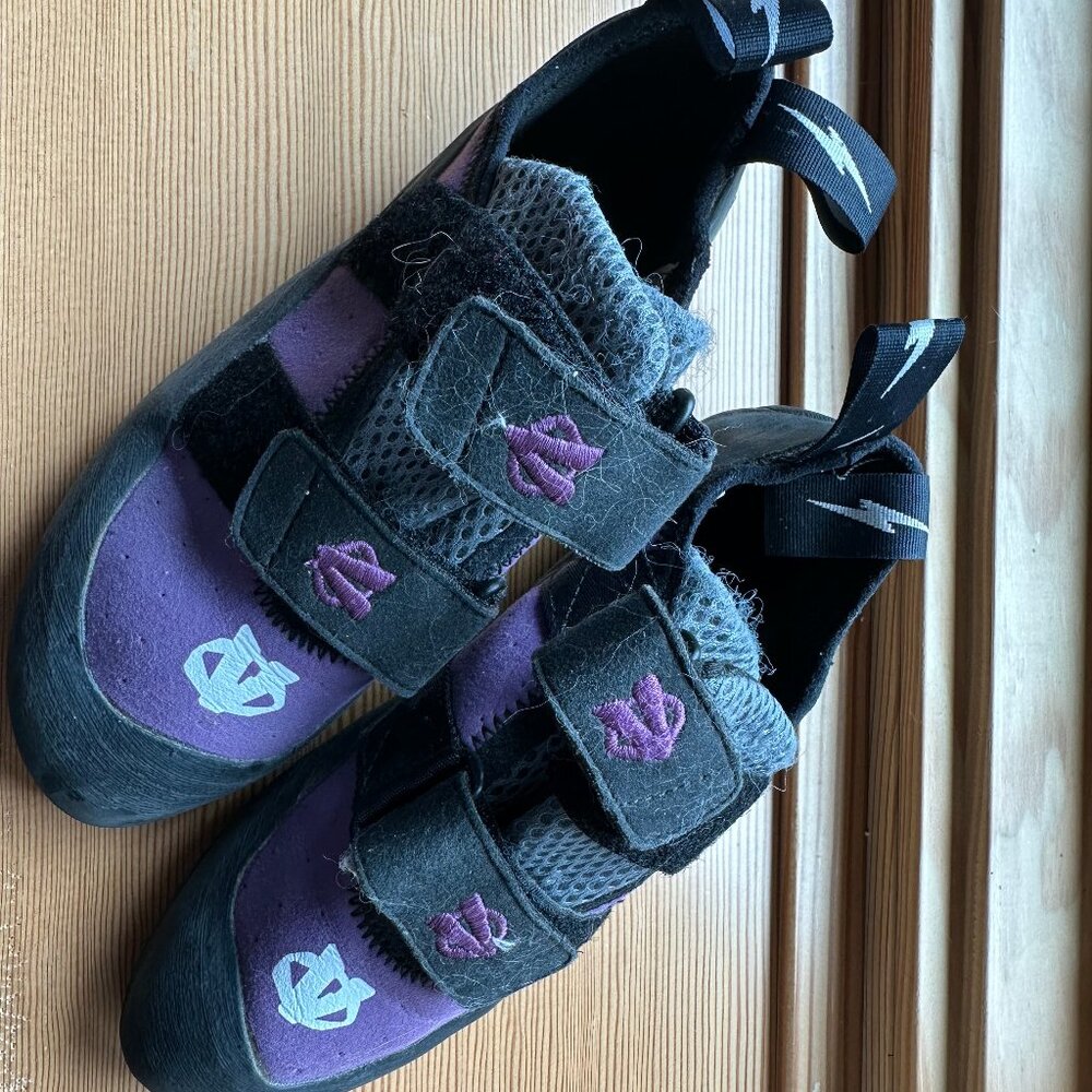 evolv climbing shoes